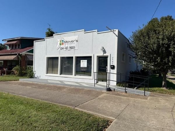 2986 5th Avenue, Huntington, WV 25702