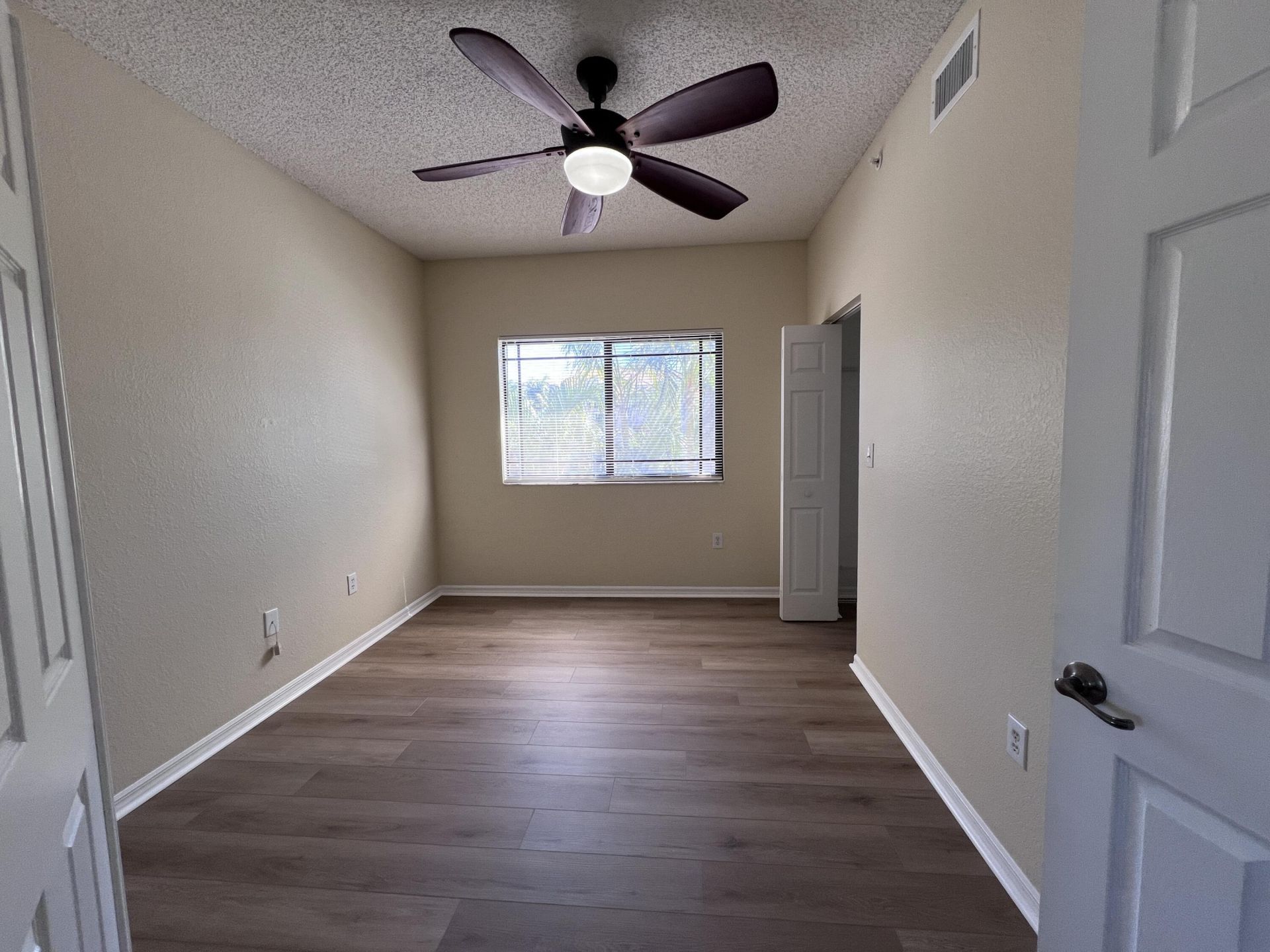 2808 Amalei Drive, Unit 101, Palm Beach Gardens, FL 33410 Photo