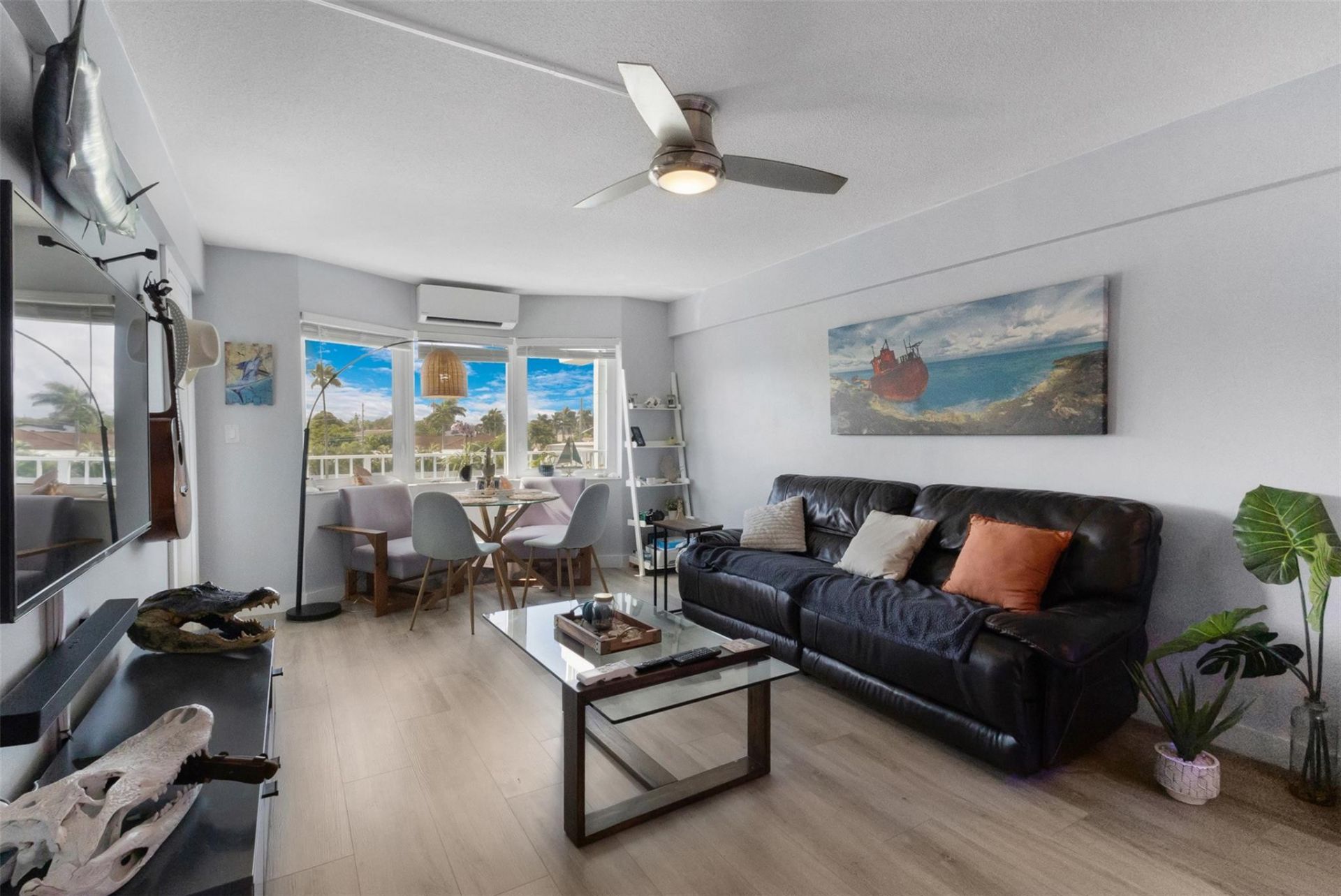 1501 SE 15th Court, Unit 303, Deerfield Beach, FL 33441 Photo