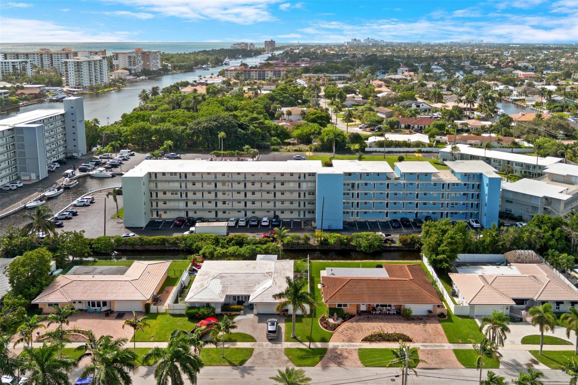 1501 SE 15th Court, Unit 303, Deerfield Beach, FL 33441 Photo