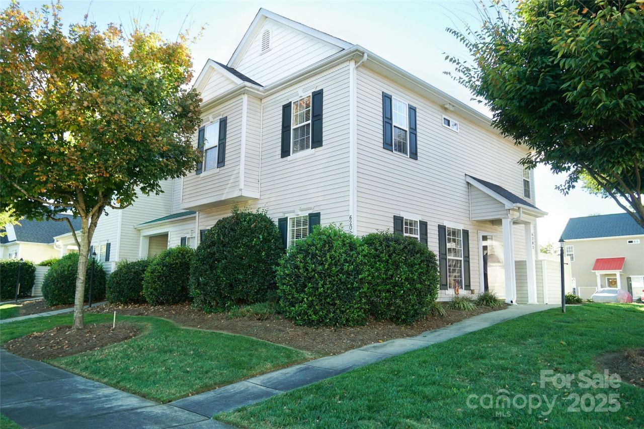 6202 Lentz Way, Harrisburg, NC 28075 Main Photo