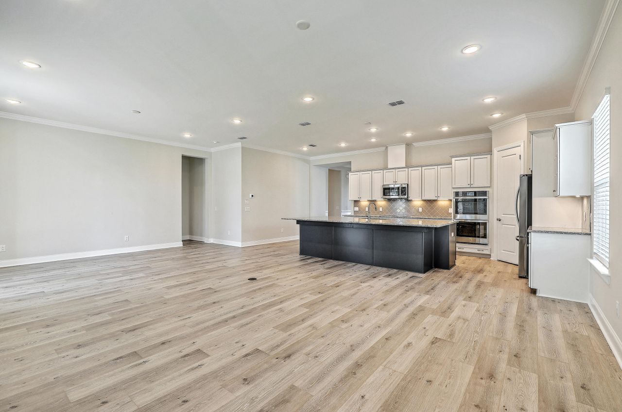 662 Marsh Cove Circle Photo 16