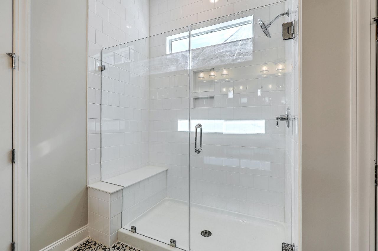 662 Marsh Cove Circle Photo 23