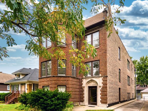 208 S Austin Boulevard, Oak Park, IL 60302