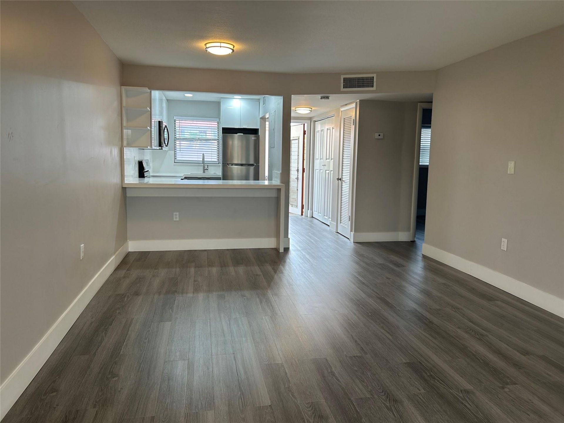 8080 N Sunrise Lakes Drive, Unit 209, Fort Lauderdale, FL 33322 Photo