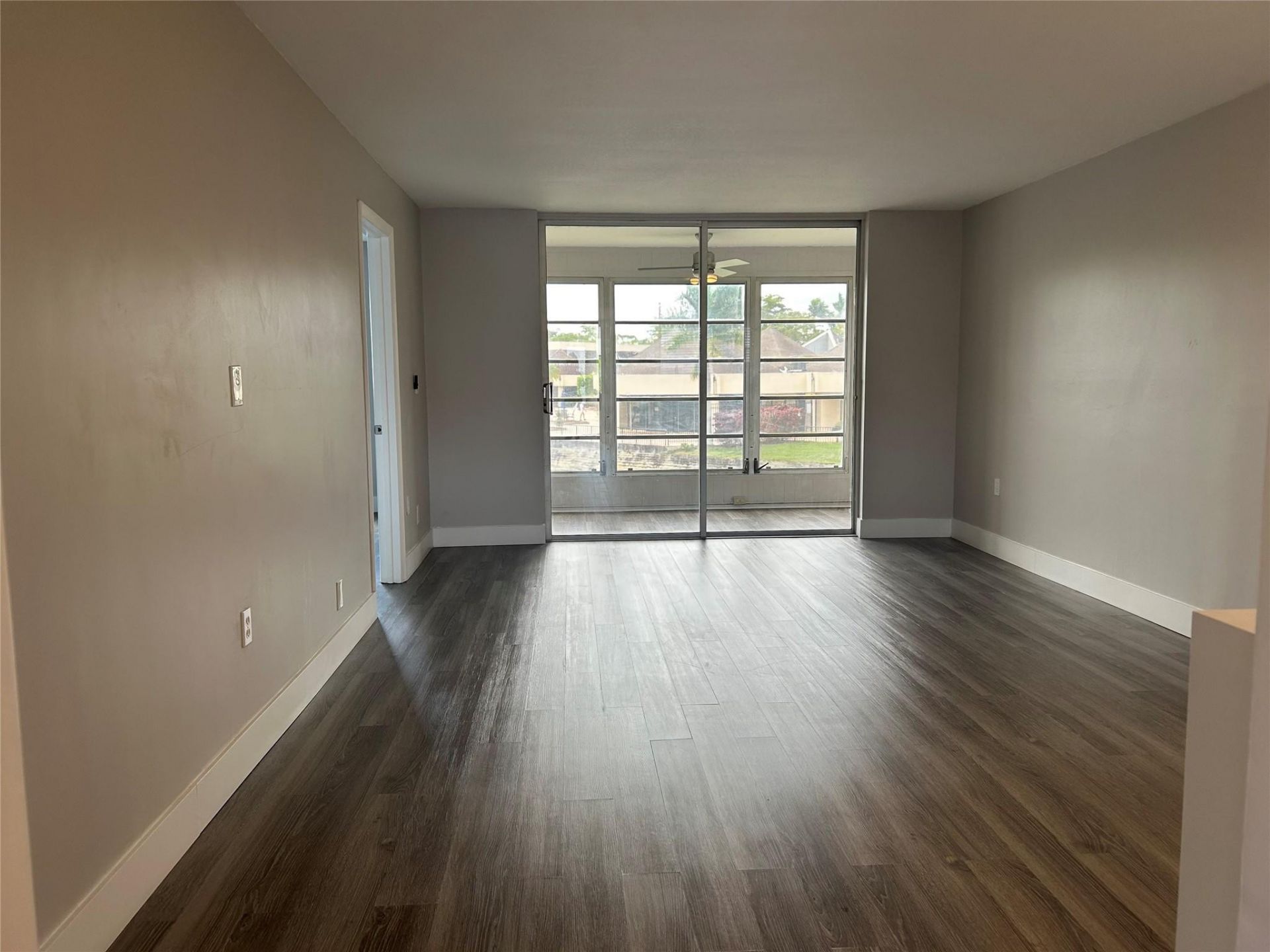 8080 N Sunrise Lakes Drive, Unit 209, Fort Lauderdale, FL 33322 Photo