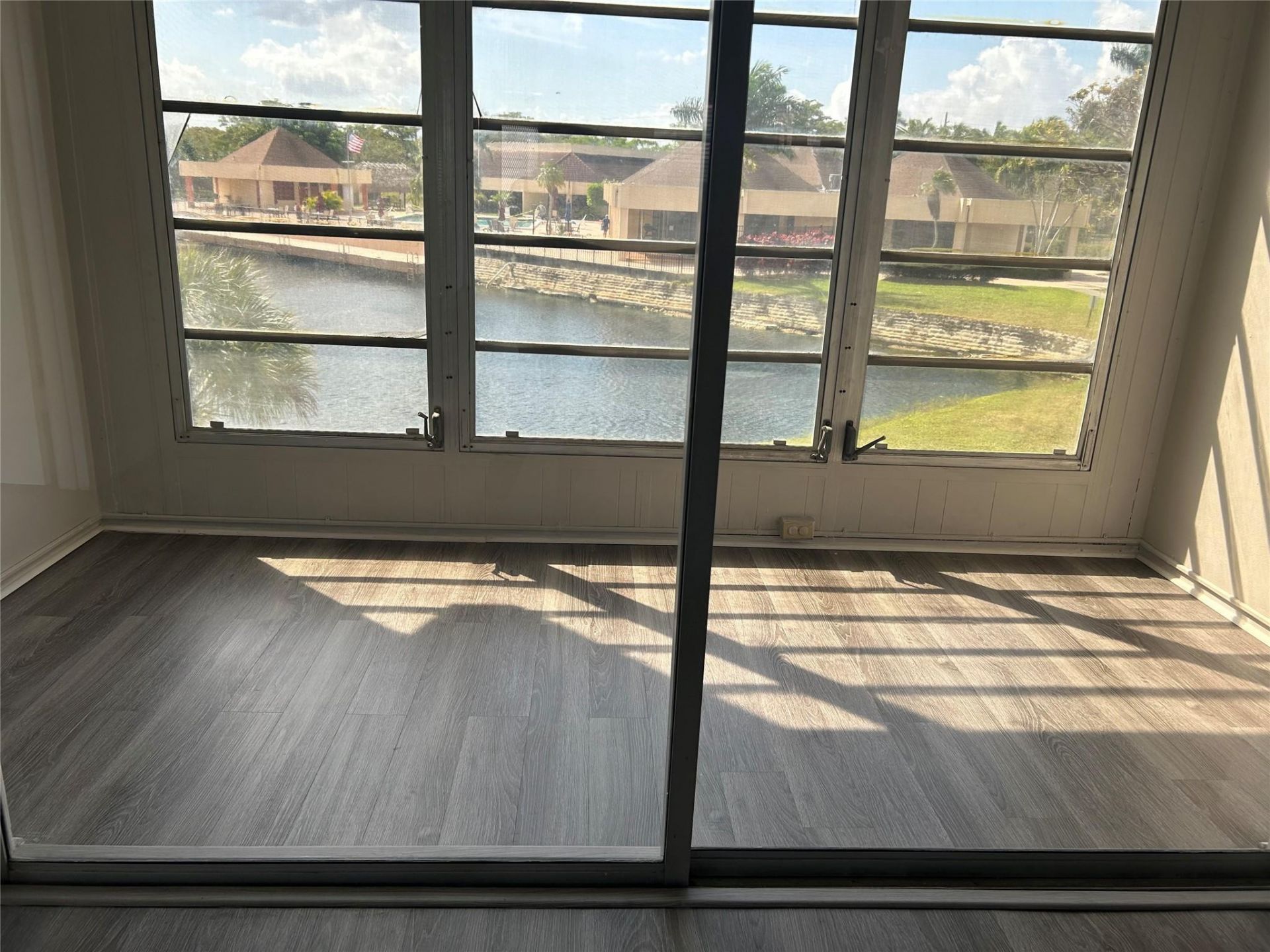 8080 N Sunrise Lakes Drive, Unit 209, Fort Lauderdale, FL 33322 Photo