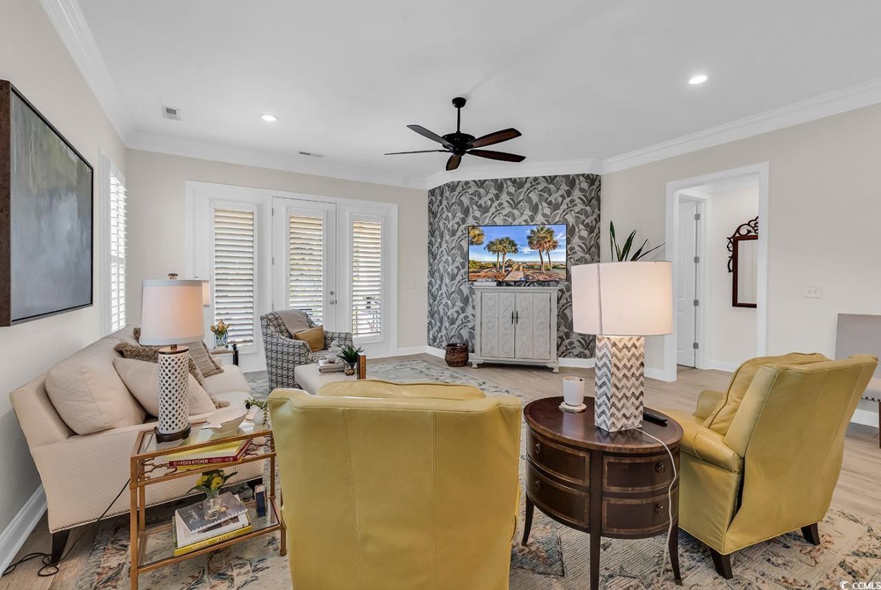 8488 Cape Dutch Loop Photo 9