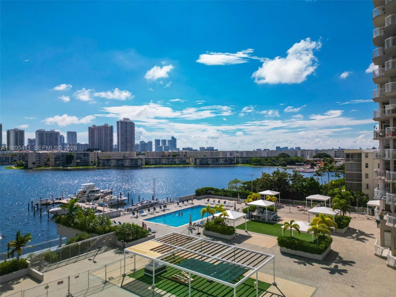 18011 Biscayne Blvd, Unit 902, Aventura, FL 33160 Photo