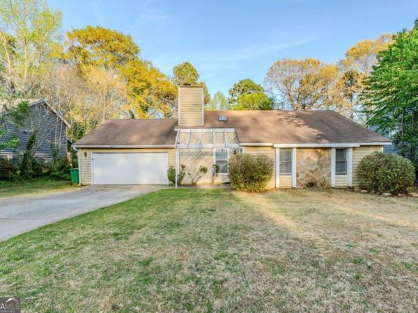 870 Chapman Circle, Stone Mountain, GA 30088