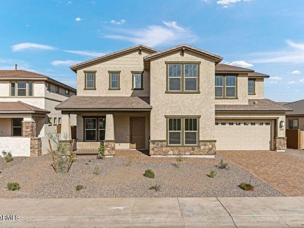 8332 W SOLANO Drive, Glendale, AZ 85305