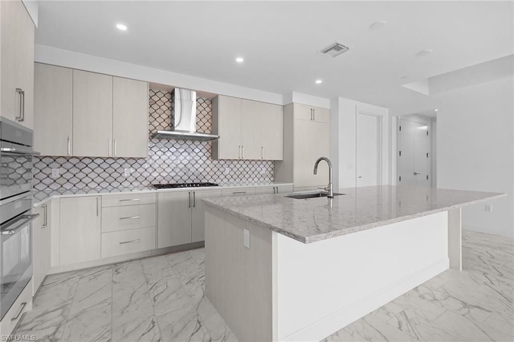 1125 Central Ave, Unit 566, Naples, FL 34102 Photo