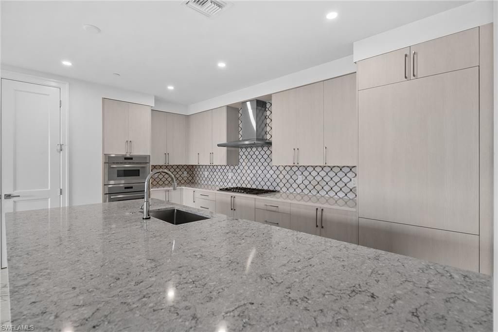 1125 Central Ave, Unit 566, Naples, FL 34102 Photo