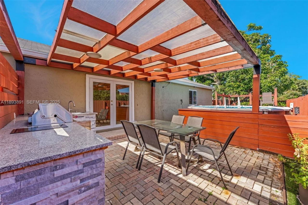 9801 Ridgecreek Rd, Boca Raton, FL 33496 Photo