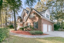 4201 Meadowbrook Court photo 4