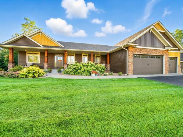 563 Elins Lake Road SE, Cambridge, MN 55008