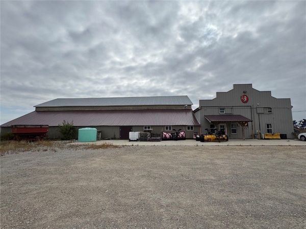 501 E Cedar Street, Mechanicsville, IA 52306