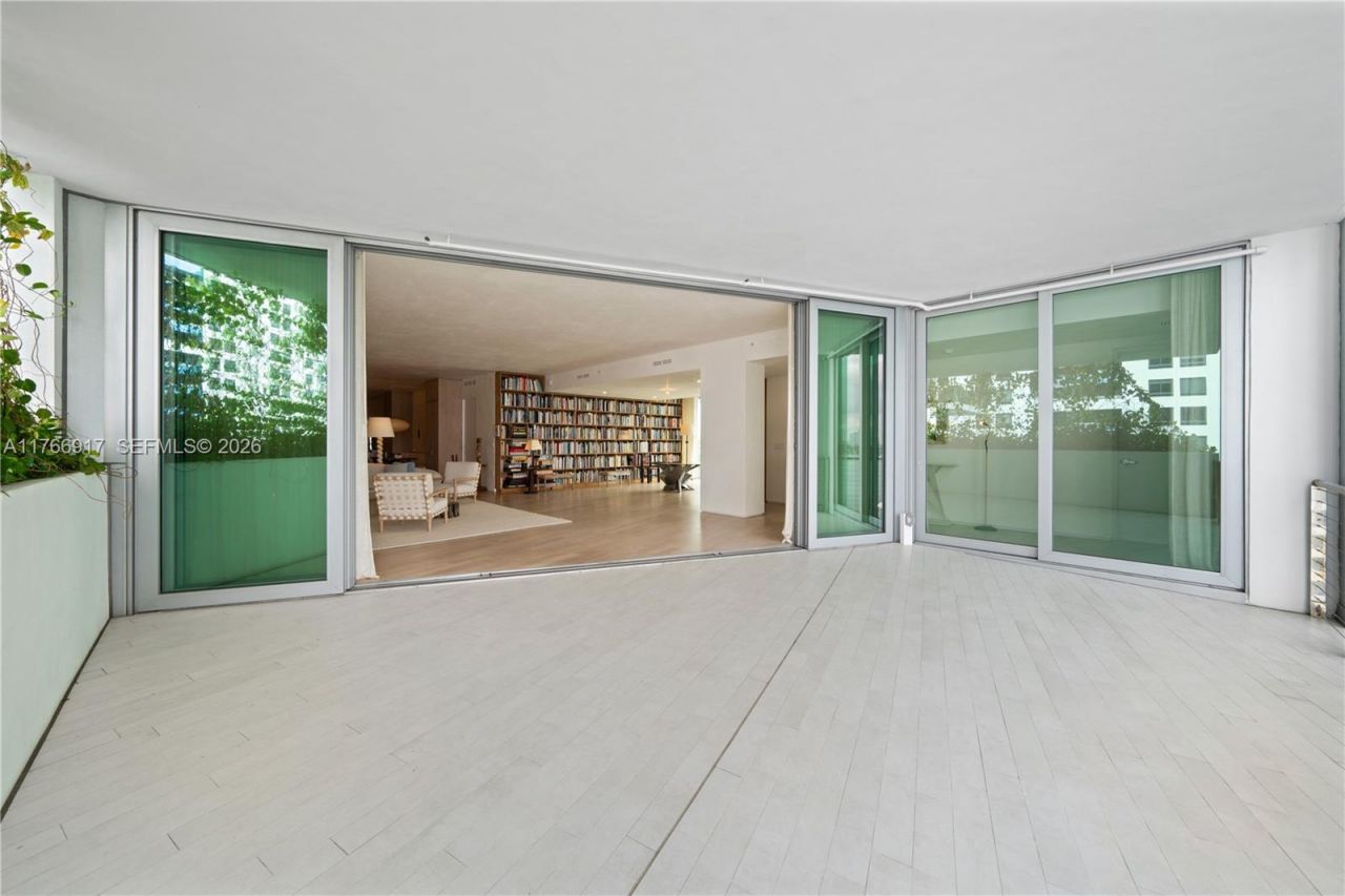 1300 Monad Ter, Unit 11E, Miami Beach, FL 33139 Photo