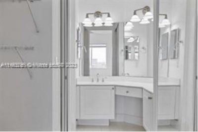 3600 Oaks Clubhouse Dr, Unit 509, Pompano Beach, FL 33069 Photo