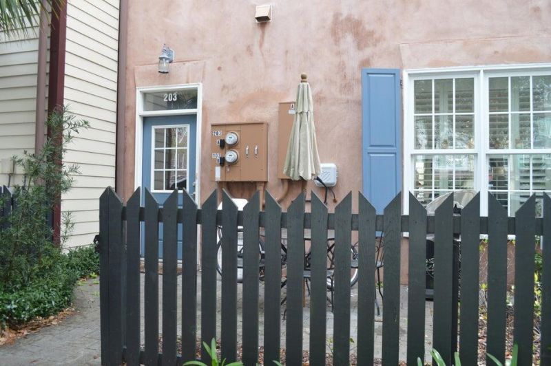 728 S Shelmore Boulevard Photo 16