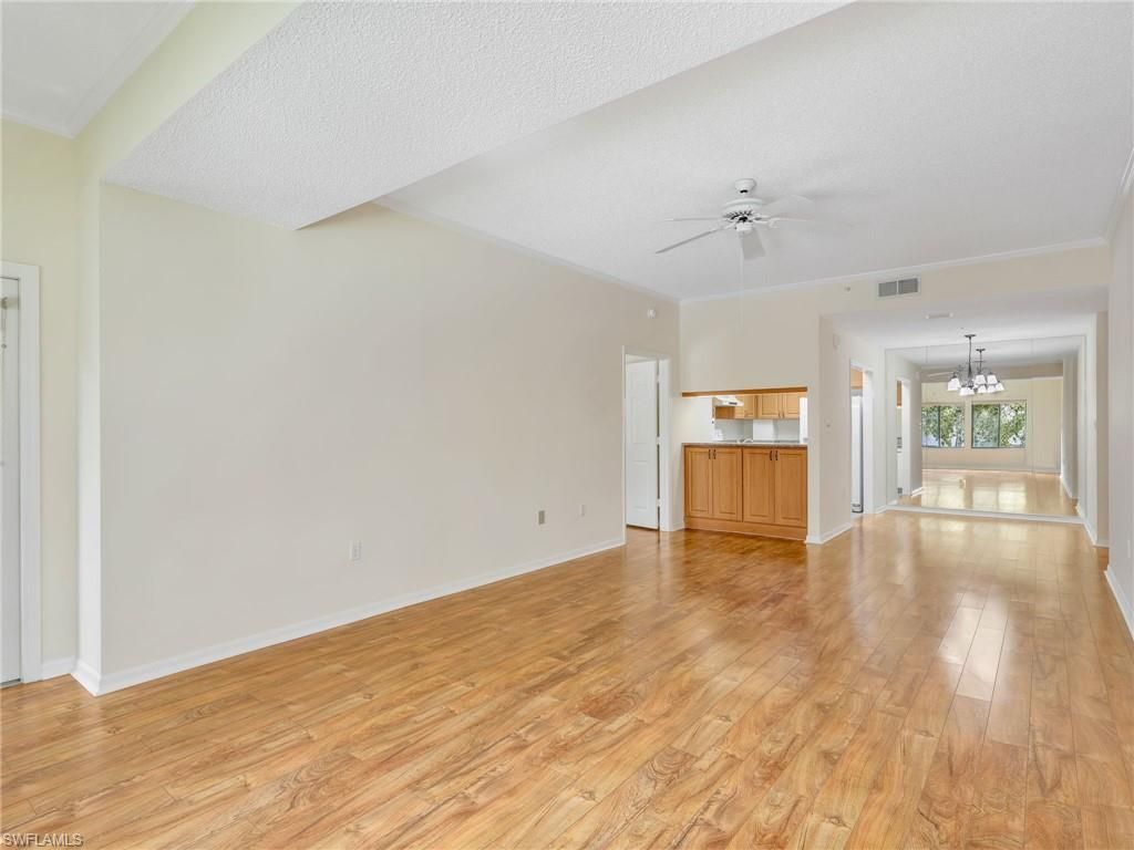 900 Arbor Lake Dr, Unit 9-206, Naples, FL 34110 Photo