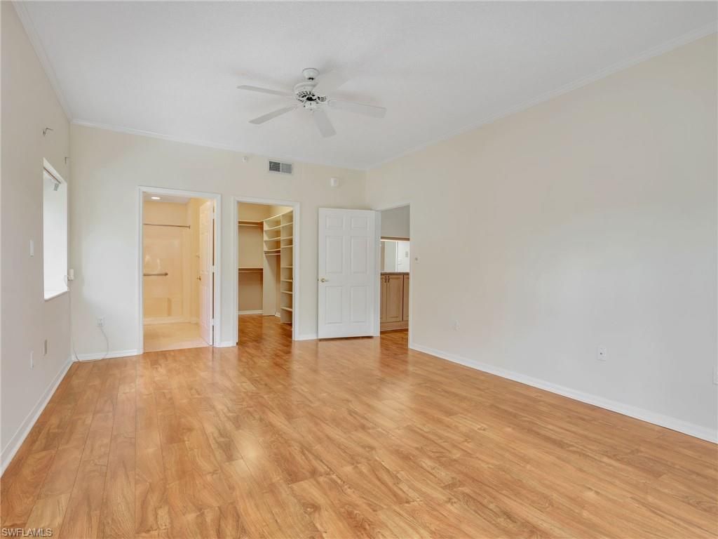 900 Arbor Lake Dr, Unit 9-206, Naples, FL 34110 Photo