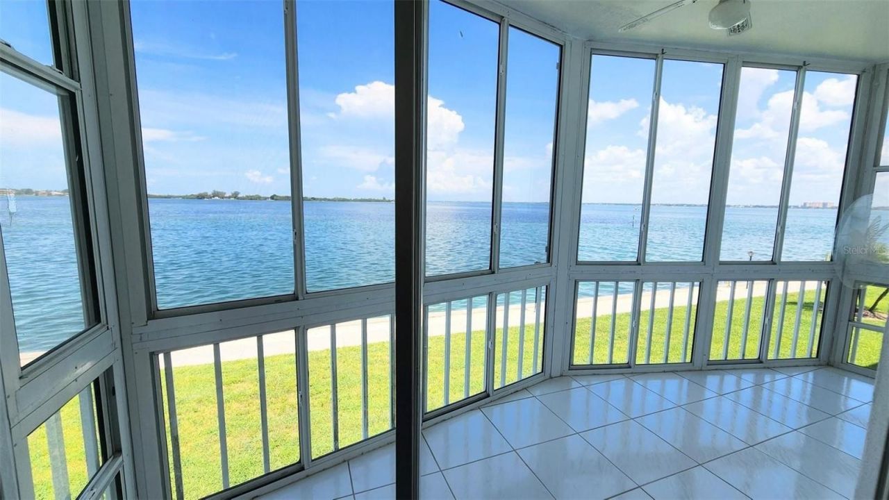 775 John Ringling Boulevard, Unit # 33, Sarasota, FL 34236 Photo