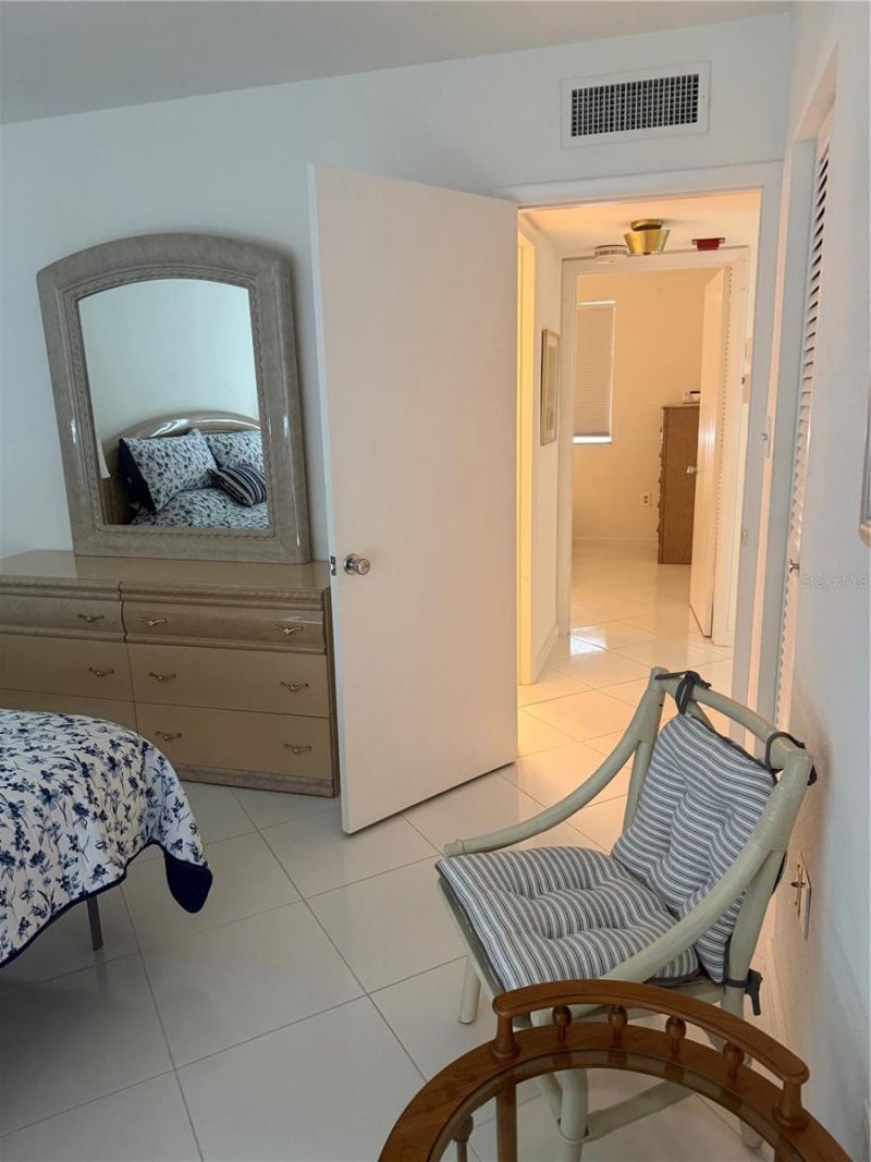 775 John Ringling Boulevard, Unit # 33, Sarasota, FL 34236 Photo