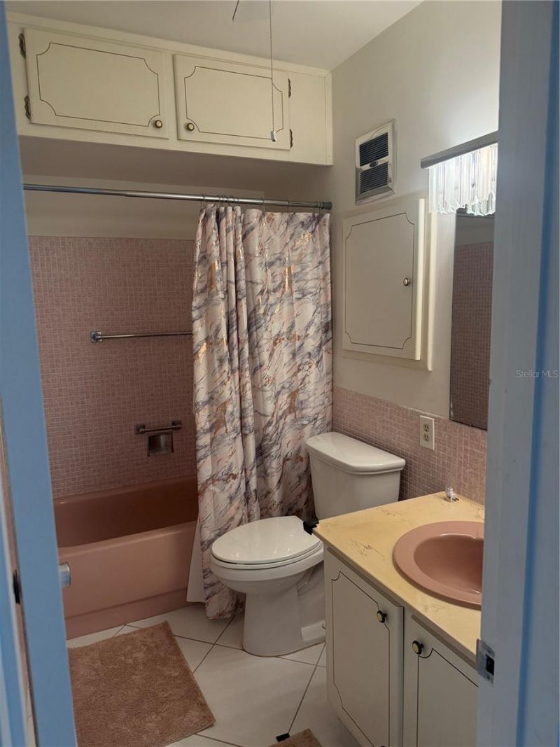 775 John Ringling Boulevard, Unit # 33, Sarasota, FL 34236 Photo