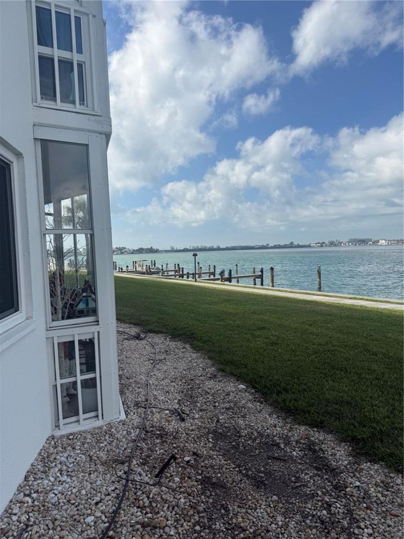 775 John Ringling Boulevard, Unit # 33, Sarasota, FL 34236 Photo