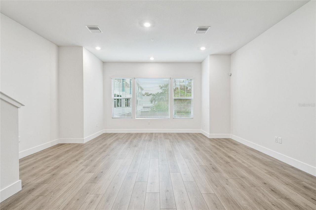 3133 4th Terrace N, Saint Petersburg, FL 33713 Photo