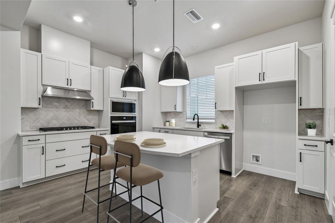 3133 4th Terrace N, Saint Petersburg, FL 33713 Photo