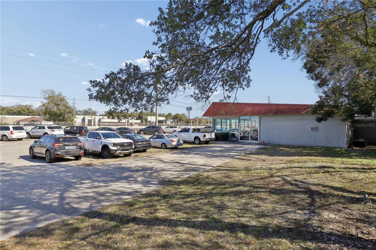 6200 Arlington Expressway, Jacksonville, FL 32211 Photo