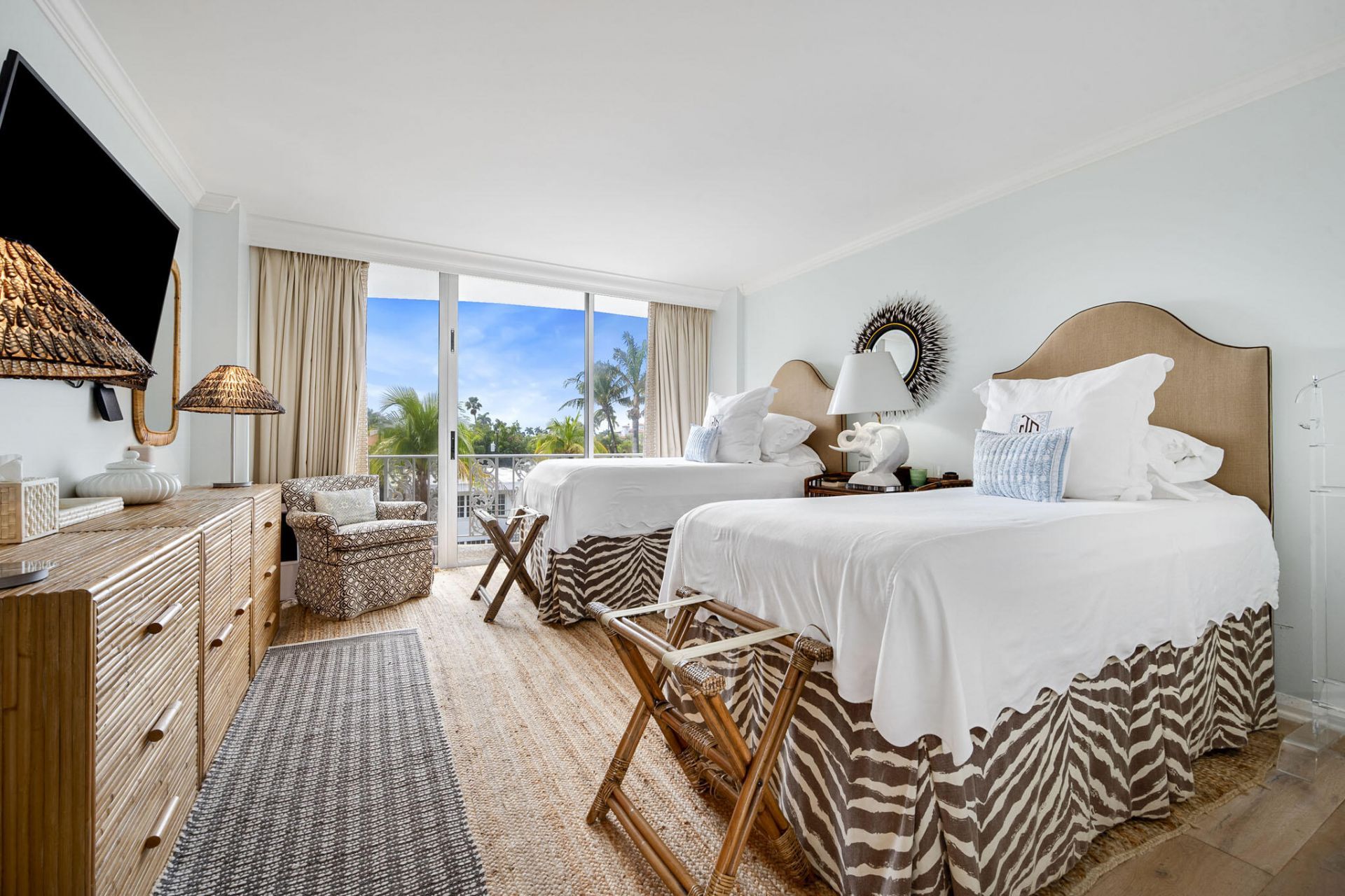 227 Australian Avenue, Unit 3e, Palm Beach, FL 33480 Photo