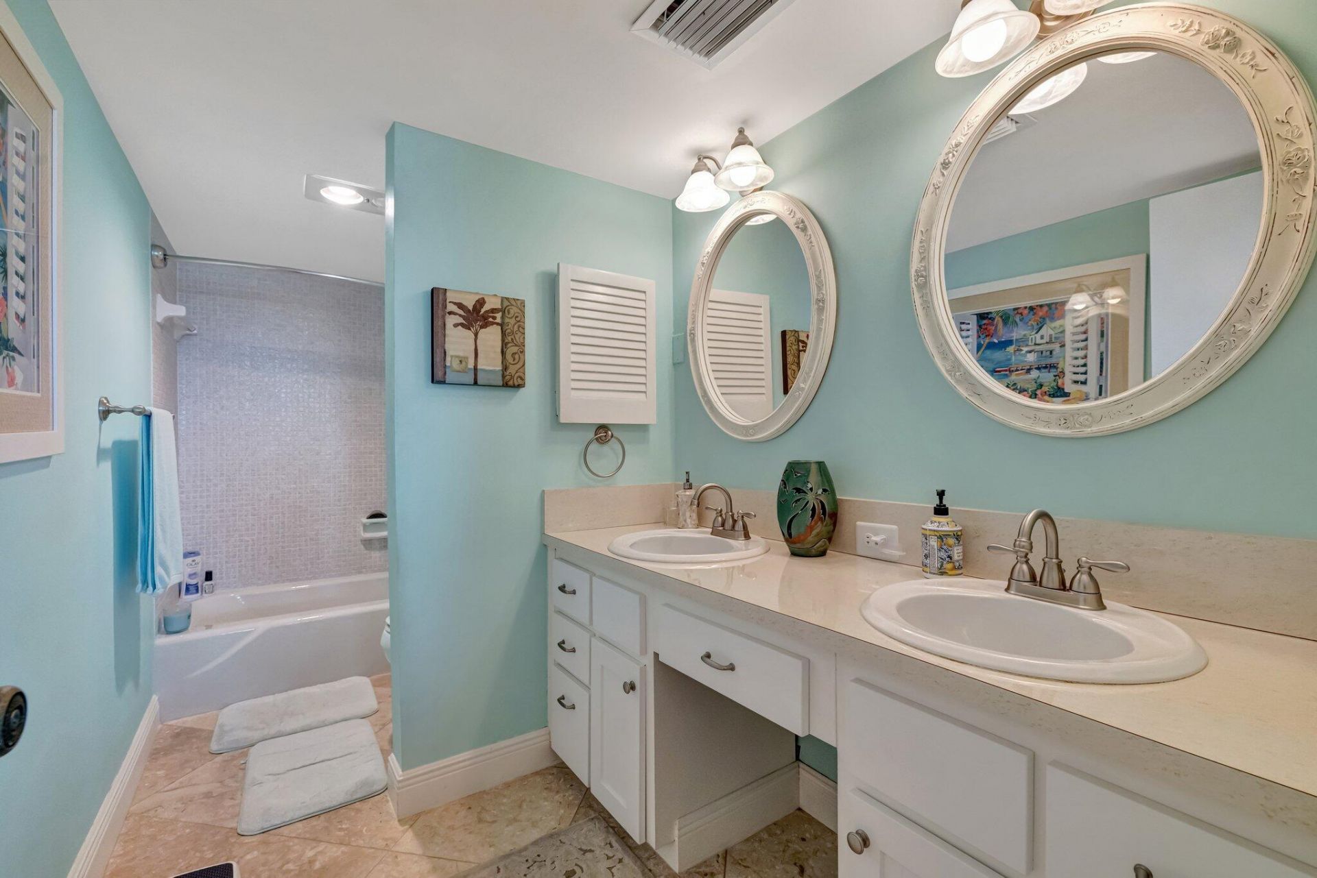 1555 NE Ocean Boulevard, Unit 402, Stuart, FL 34996 Photo