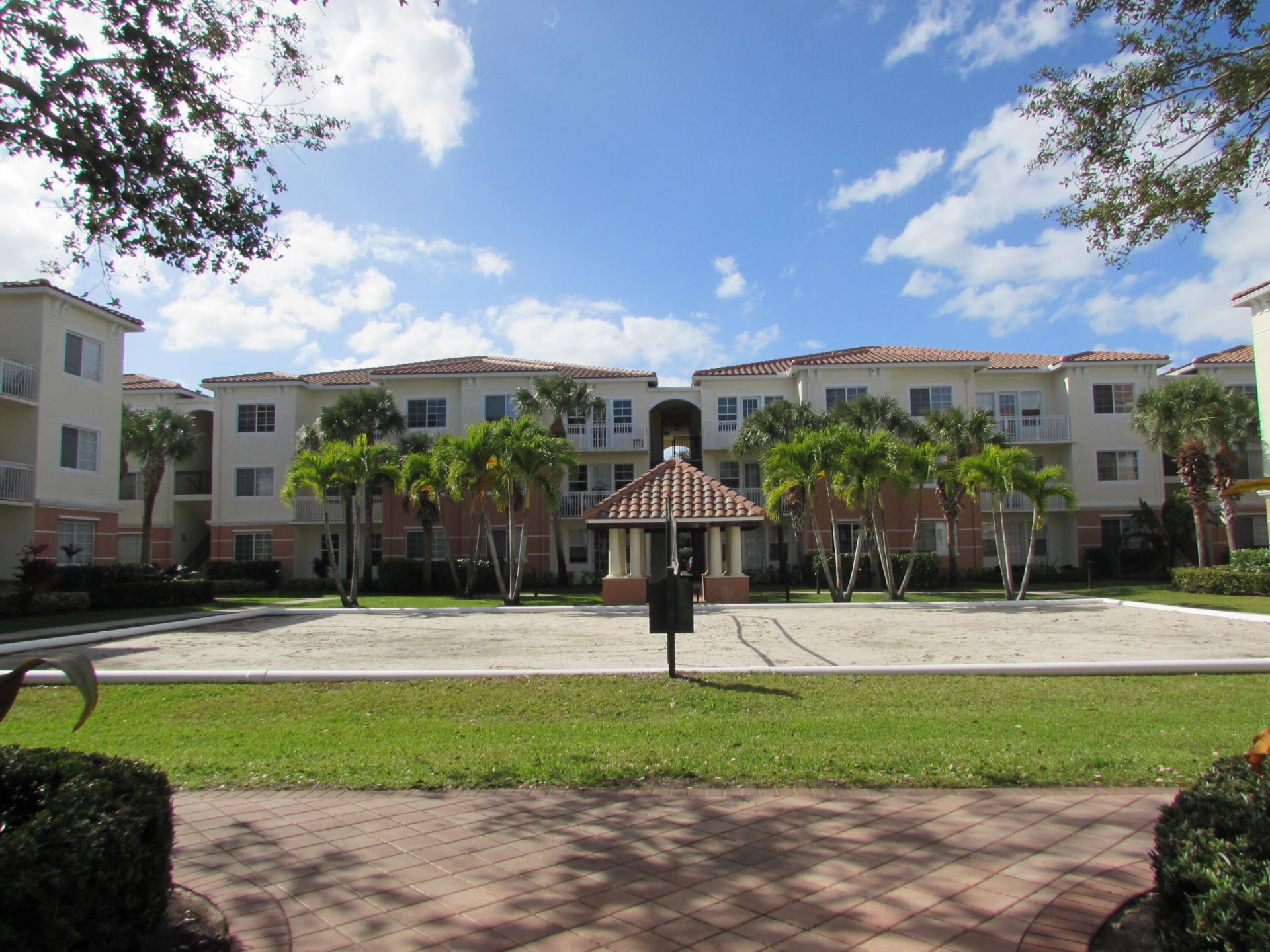 9873 Baywinds Drive, Unit 5107, West Palm Beach, FL 33411 Photo