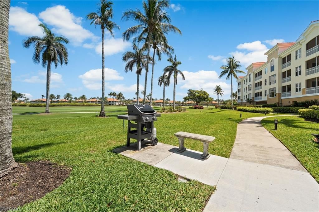 11110 Harbour Yacht Ct, Unit 33B, Fort Myers, FL 33908 Photo