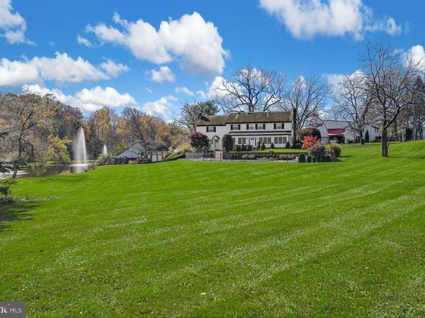 1315 PINEVILLE ROAD, NEW HOPE, PA 18938