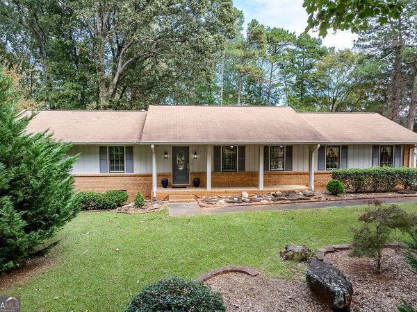 1296 Lake Lucerne Road, Lilburn, GA 30047