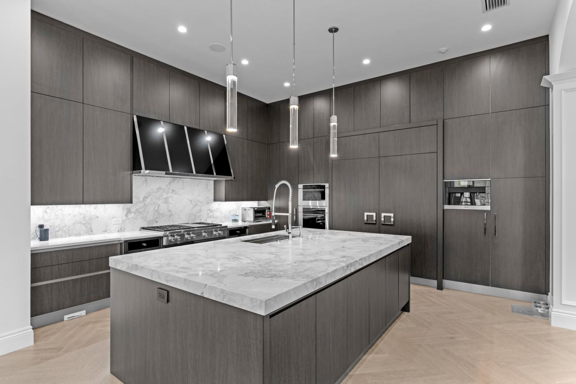 111 Via Palacio, Palm Beach Gardens, FL 33418 Photo