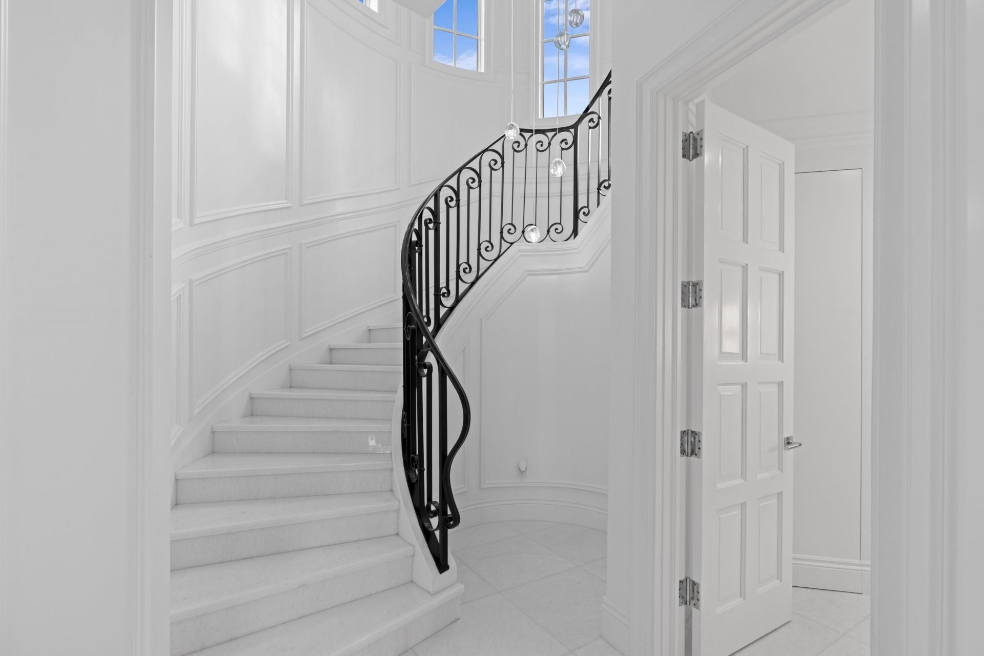 111 Via Palacio, Palm Beach Gardens, FL 33418 Photo