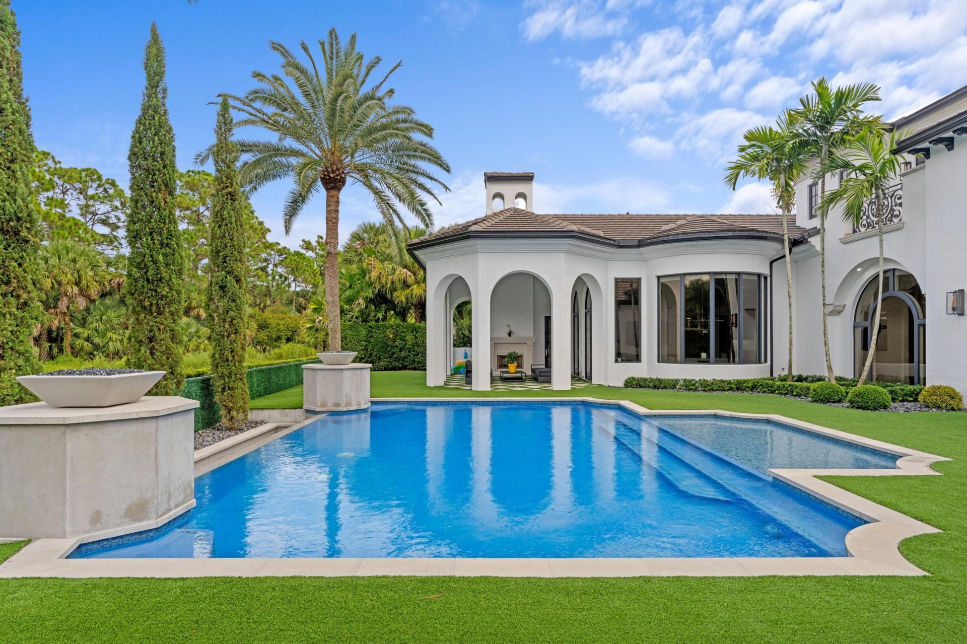 111 Via Palacio, Palm Beach Gardens, FL 33418 Photo