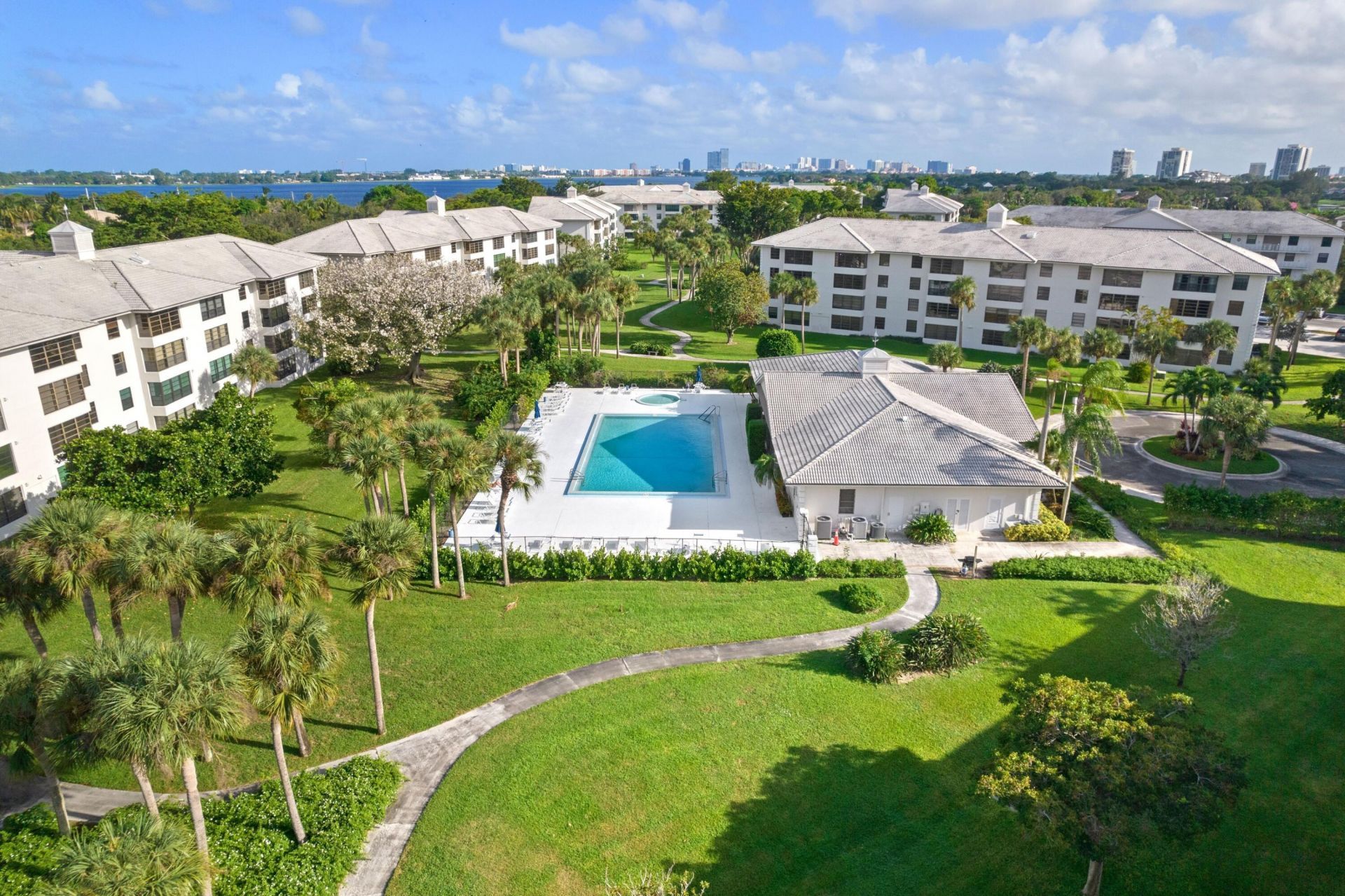 3650 Whitehall Drive, Unit 202, West Palm Beach, FL 33401 Photo