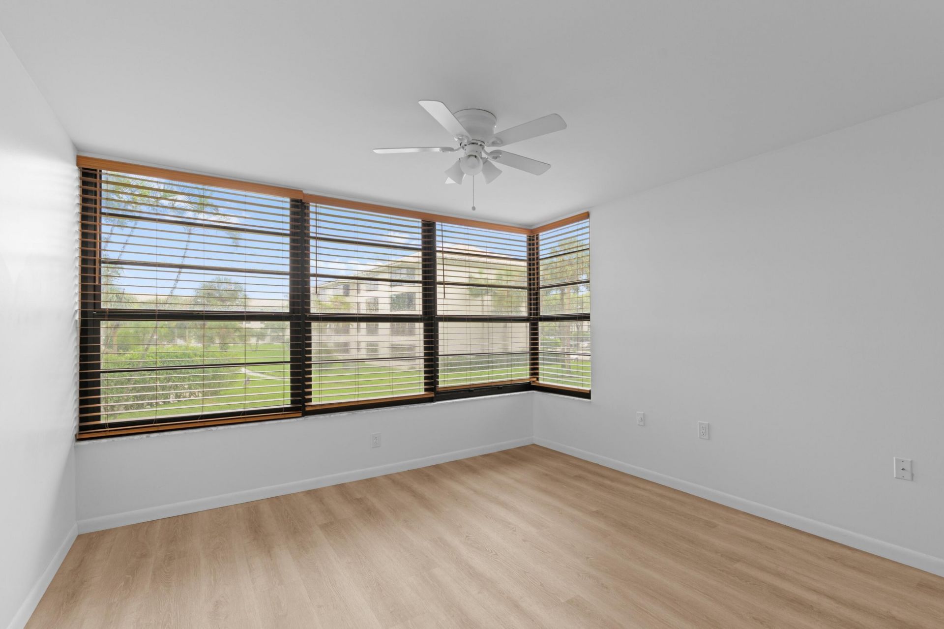 3650 Whitehall Drive, Unit 202, West Palm Beach, FL 33401 Photo