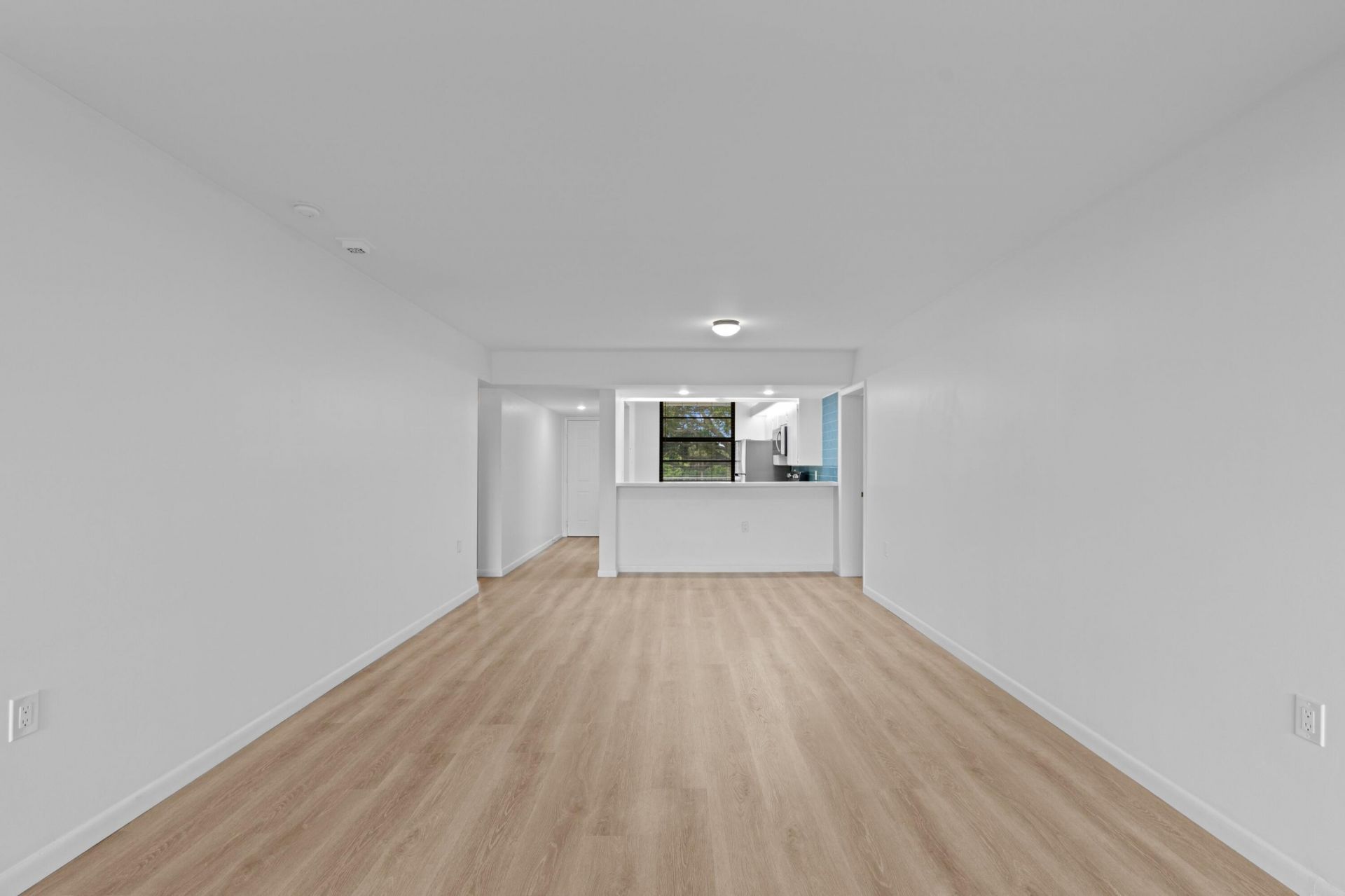 3650 Whitehall Drive, Unit 202, West Palm Beach, FL 33401 Photo