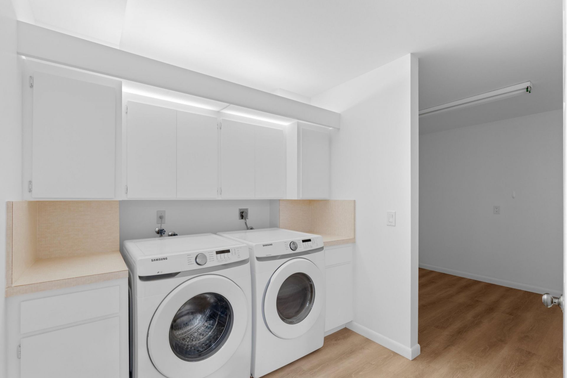 3650 Whitehall Drive, Unit 202, West Palm Beach, FL 33401 Photo