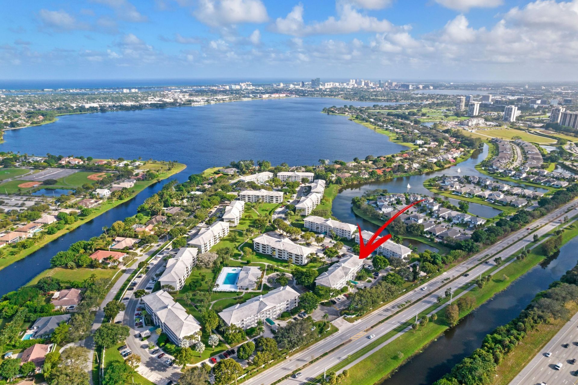 3650 Whitehall Drive, Unit 202, West Palm Beach, FL 33401 Photo