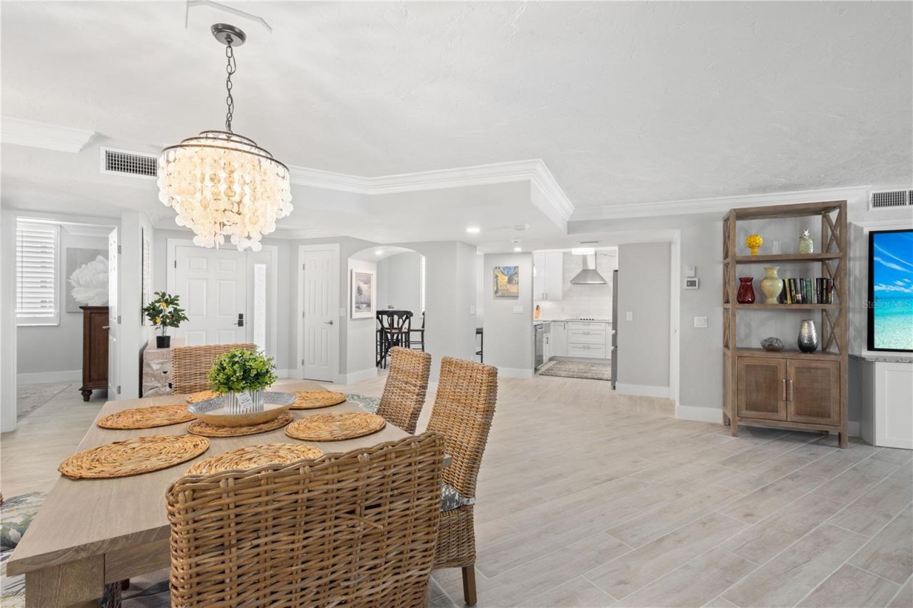 5880 Midnight Pass Road, Unit 907, Sarasota, FL 34242 Photo