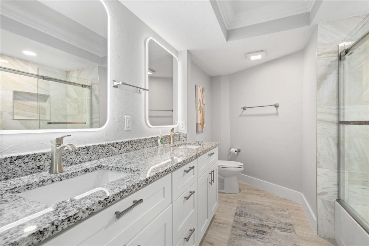 5880 Midnight Pass Road, Unit 907, Sarasota, FL 34242 Photo