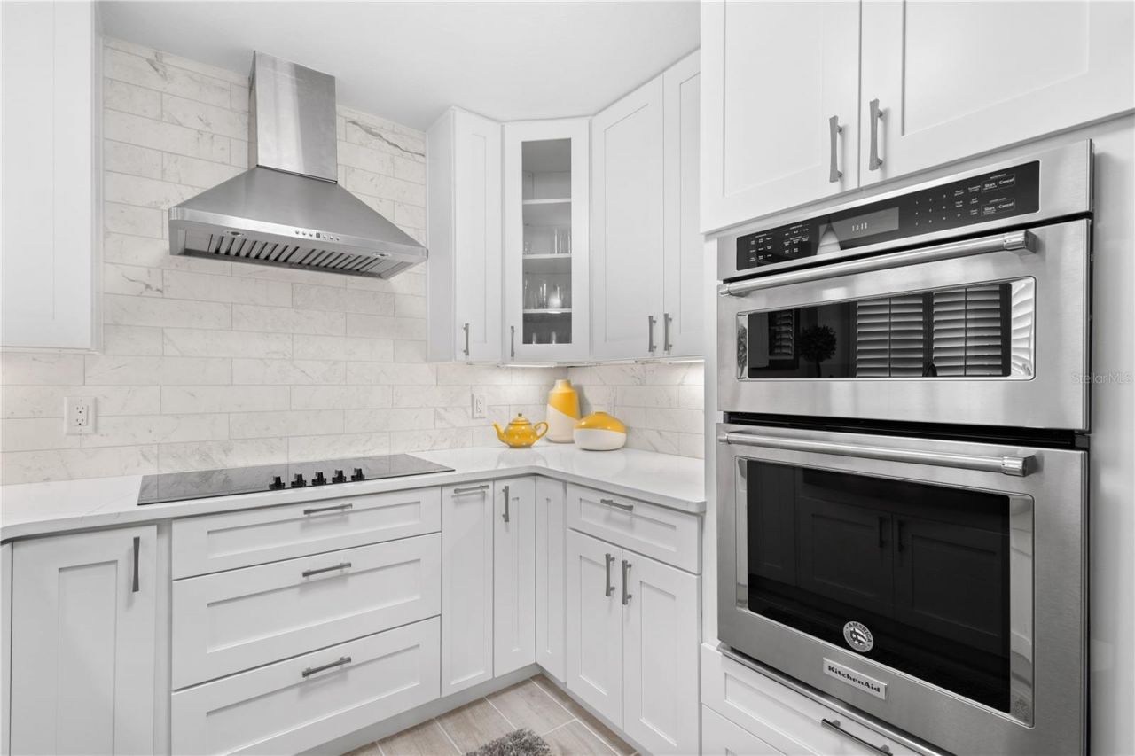 5880 Midnight Pass Road, Unit 907, Sarasota, FL 34242 Photo